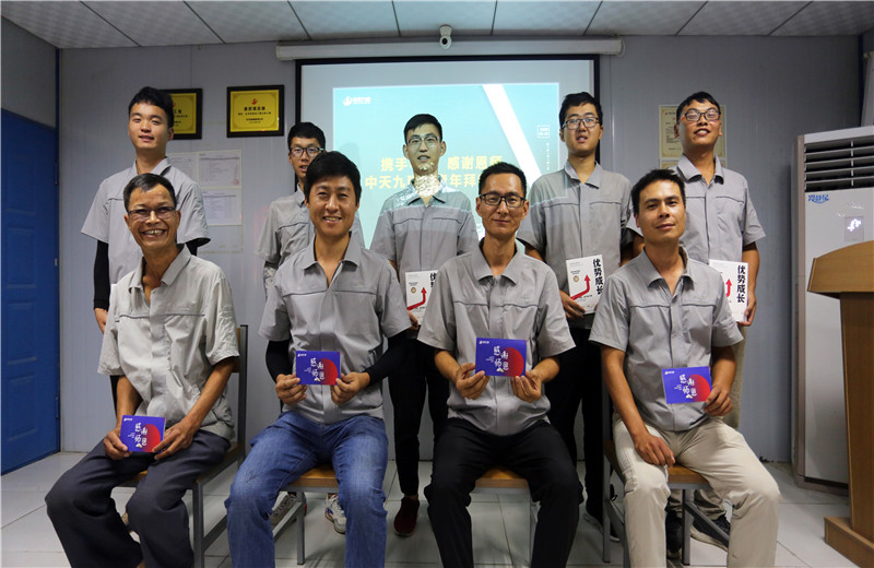 在2020教师节来临之际，为传承z6尊龙凯时“传帮带”文化，促进z6尊龙凯时新青年更快融入项目部，9月7日起，z6尊龙凯时九建各项目部陆续开展新青年